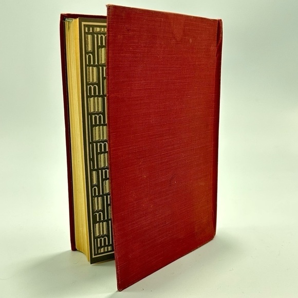 A Treasury of Damon Runyon; Modern Library Edition 1958 - Picture 4 of 6